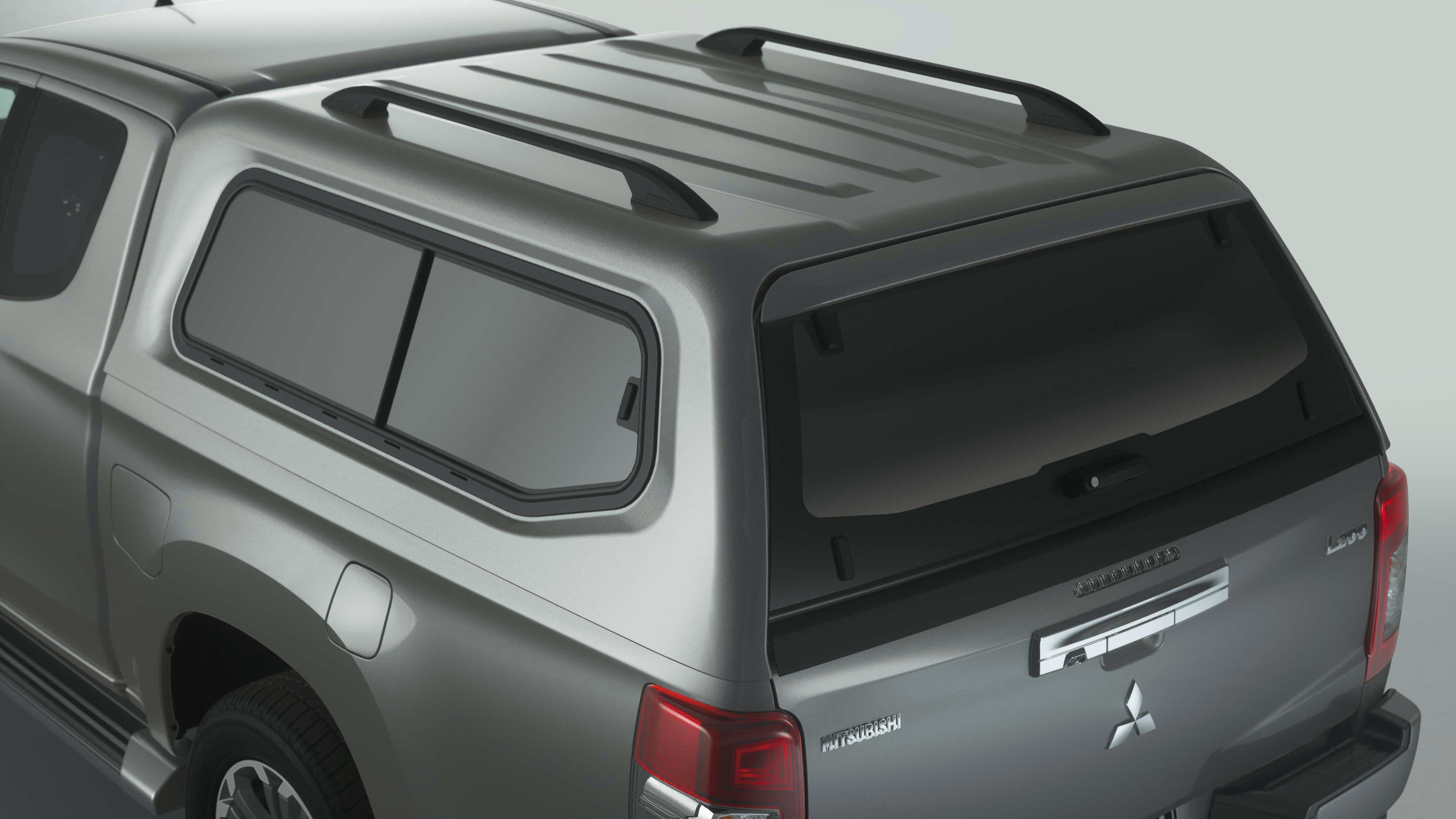 Hard Top comercial pentru cabina club cu geamuri laterale culisante - MZ315090XXX