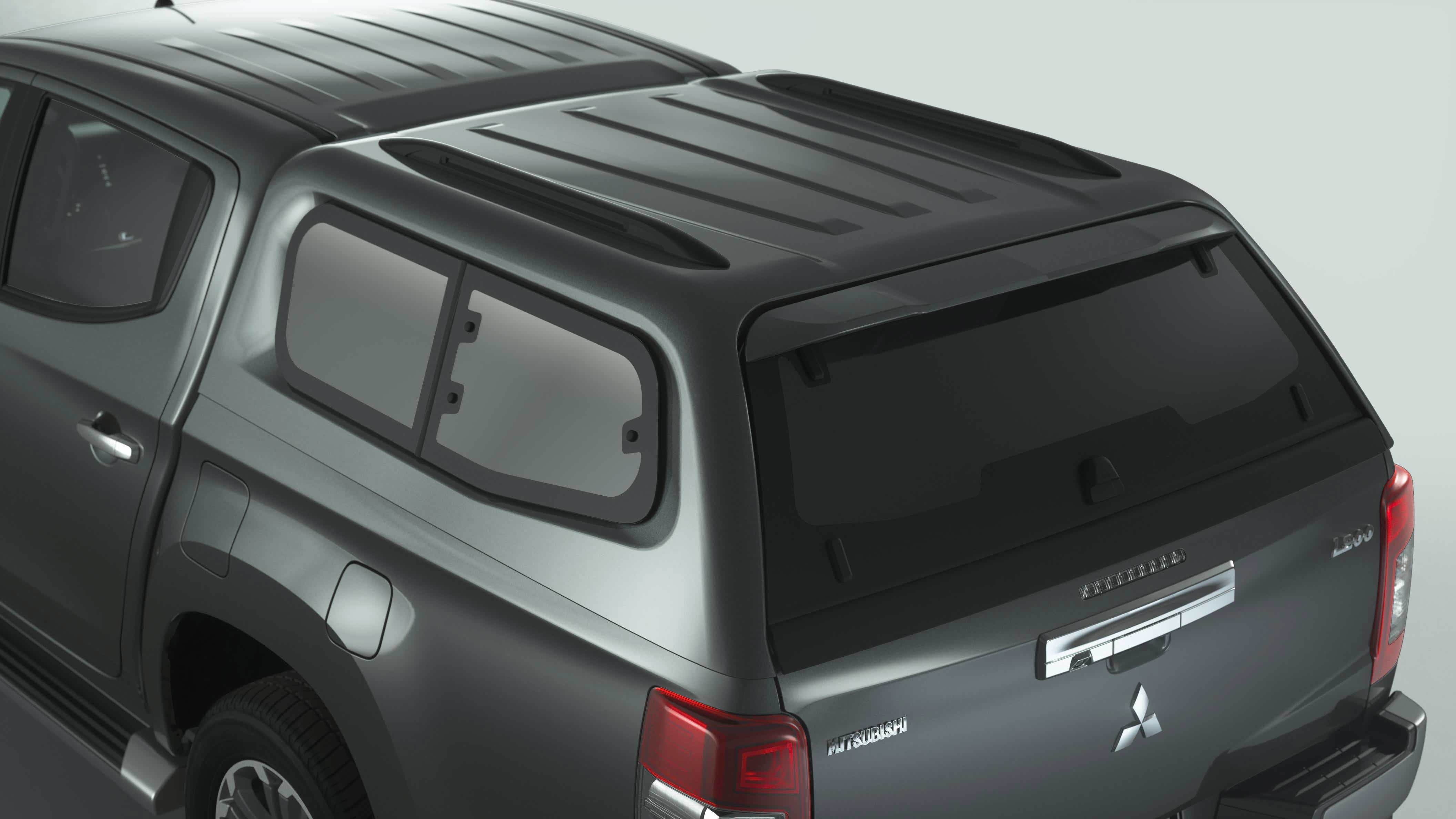 Hard Top Premium pentru cabina dubla cu geamuri laterale pop-up - M315088XXX
