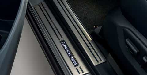 Praguri interioare iluminate - MZ590877EX
