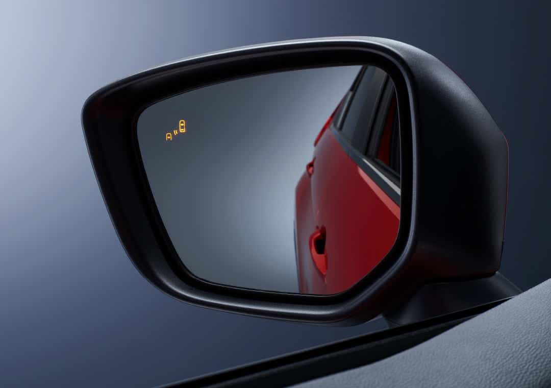 Blind Spot Warning (BSW – Avertizare Unghi Mort)